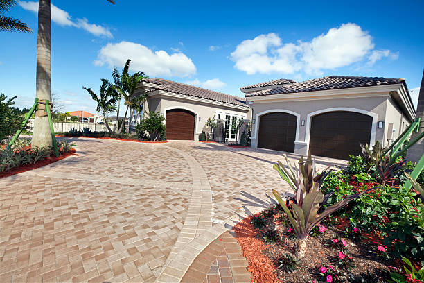 Best Local Driveway Pavers  in Edinburg, TX