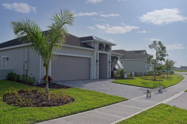 Best Driveway Paver Sealing  in Edinburg, TX